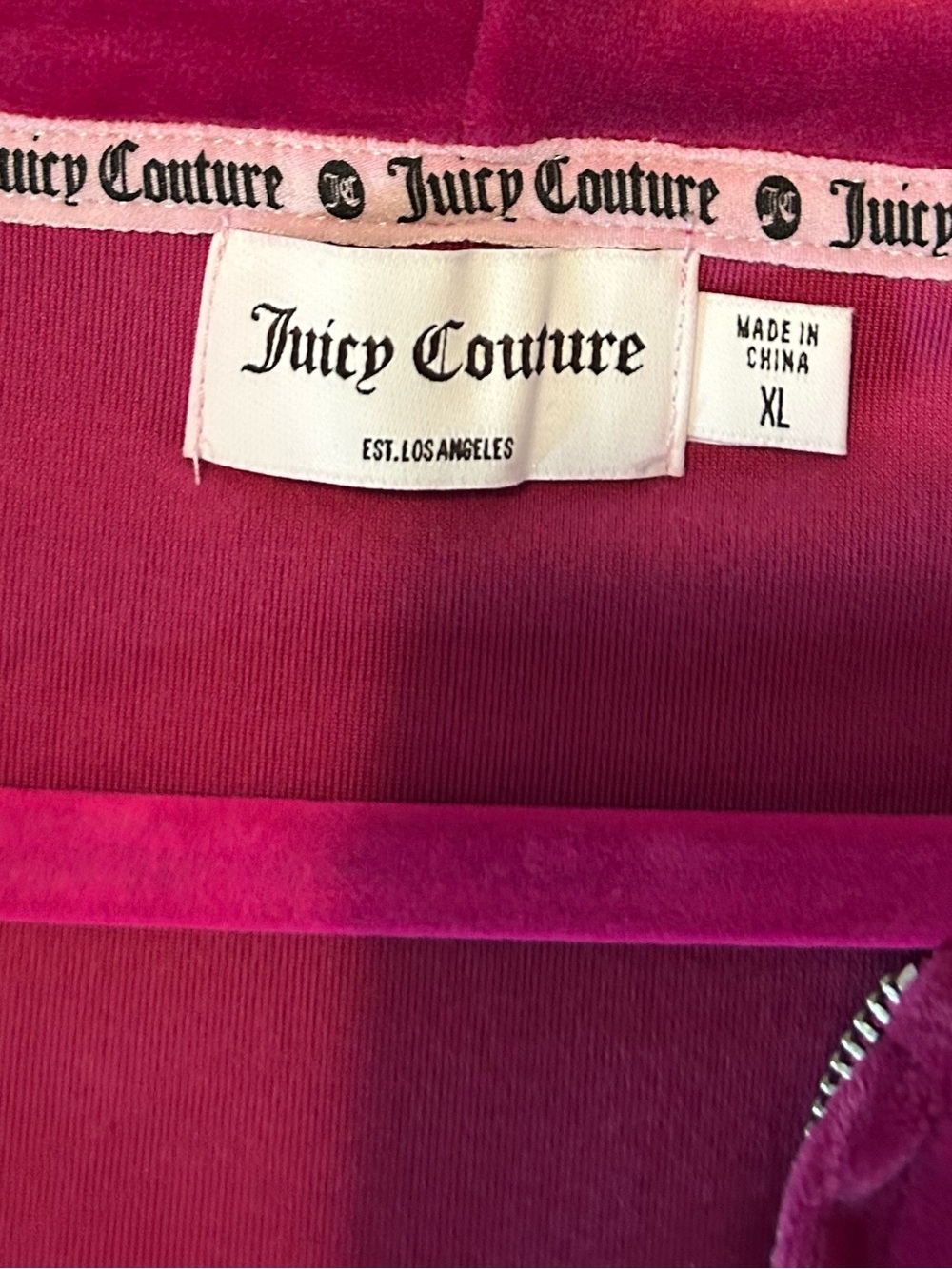 Juicy Couture Magenta Velour Track Pants & Hoodie Set - Picture 5 of 12